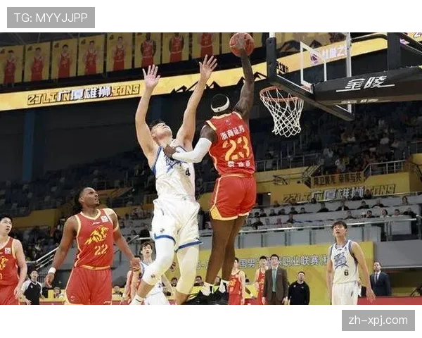 广厦签下马利克威廉姆斯 塔克因感冒暂离轮换名单